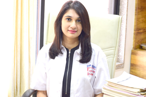 dr-Jaspreet-Rajani-skin-specialist-vapi-21st-century-hospital